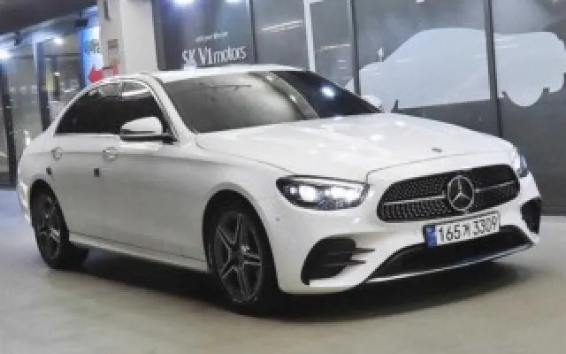 벤츠 E 클래스 2023/09 49,627km